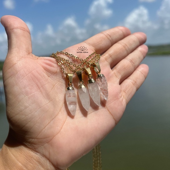 Clear Quartz Gold Plated Stainless Steel Necklace - Handmade With Love 💕 - Picture 5 of 6